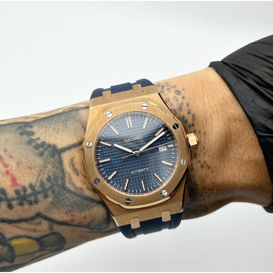 Custom Seiko Mod • Blue Rose Gold AP on rubber strap • 41mm